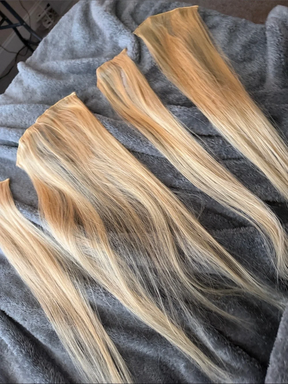 Blonde Straight Clip-In Hair Extension - Natural Blonde